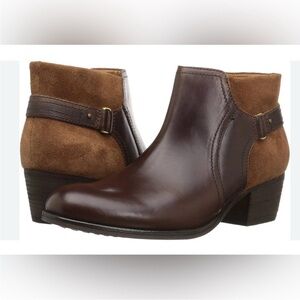 Clarks Maypearl Brown Leather and Tan Suede Ankle Boots